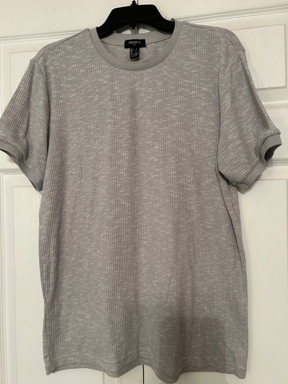 Forever 21 Men's Light Gray Ribbed Short Sleeve Tee
